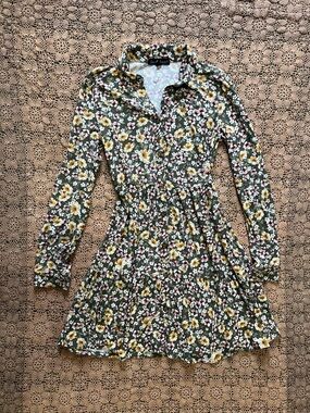 Derek Heart Olive Floral Long-Sleeve Button Dress